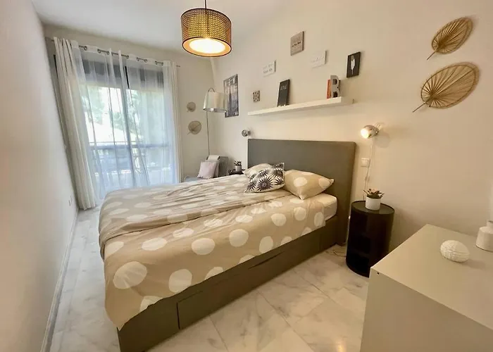 Cosmo Apartamento Cerca De La Playa,estepona Szálloda